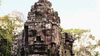 🏛️ Exploring the Temples of Angkor Wat, Cambodia 🇰🇭
