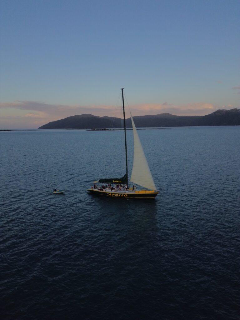 🌊 Sailing the Whitsunday Islands, Australia ⛵