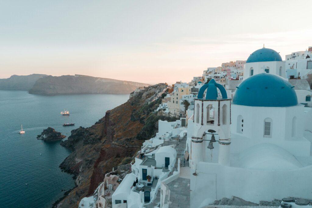 🏝️ Greek Island Hopping: Exploring Santorini, Mykonos, and Crete 🌊